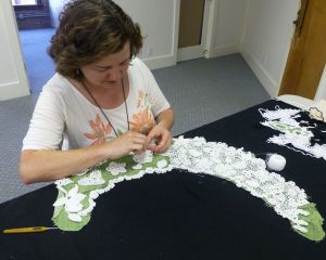 Suzanne doing Clones knot